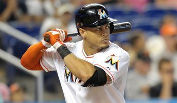 325 milllones de dólares para Stanton con  los Marlins