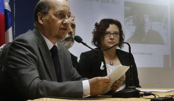 Expertos confirman que Neruda no fue envenenado, pero no despejan dudas
