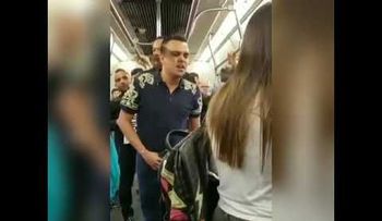 Hombre le canta a su novia cuernera en un metro de Medellin