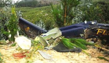 Un piloto en estado grave tras caerse su avioneta y hacer contacto con cable de alta tensión