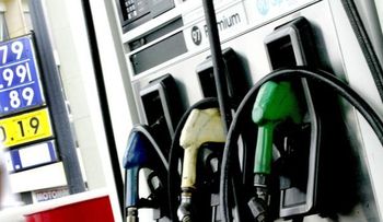 Congelan precio de todos los combustibles