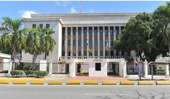 Educación rechaza paros docentes injustificados
