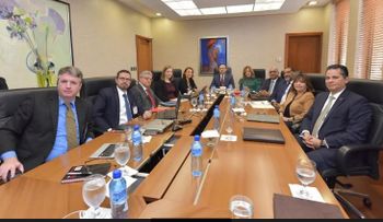 Destacan fortaleza economía dominicana en reunión de cierre FMI con BCRD 