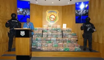 La DNCD y la Seguridad Militar ocupan 978 paquetes presumiblemente de cocaína en Puerto Multimodal Caucedo