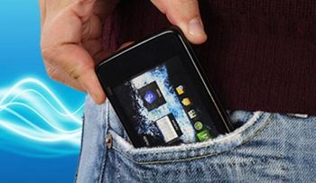 'Llevar el celular en el pantalón afecta a espermatozoides'
