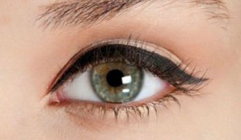 5 formas para delinear tus ojos según la ocasión. ¡Elige el maquillaje que más te favorezca!