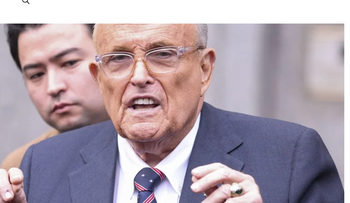 Trump indulta a Giuliani y otros por el caso de 2020