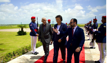 Abinader recibirá a presidenta de Surinam