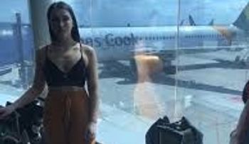 Amenazan a una mujer con echarla del vuelo por su forma de vestir "ofensiva"