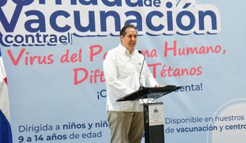 Vacunación contra VPH comienza con apoyo del gobierno