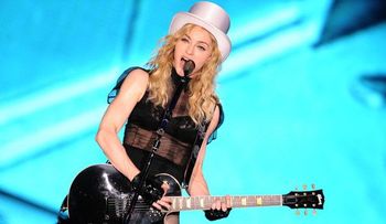 Madonna confiesa les permite a sus hijos consumir drogas