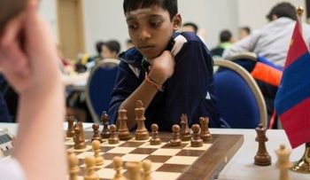 Un indio de 12 años, alcanza título de gran maestro de ajedrez