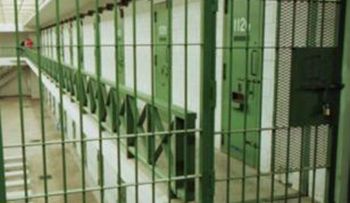 Menores escapan de cárcel de San Francisco tras desarmar y amarrar custodios