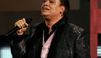 Juan Gabriel: Médico forense confirma tenía problemas cardíacos, diabetes, hipertensión y neumonía