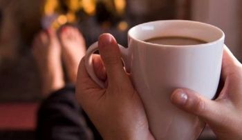 Periodistas, maestros y policías son los más adictos al café