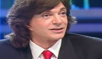 "Me ha achacado mil cirugías, romances y cuantas cosas más... y el que sabe soy yo: Camilo Sesto