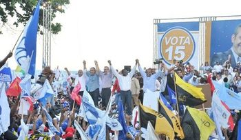 Abinader pide votar contra la corrupción y la delincuencia