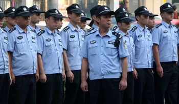 China lanza una web donde se puede denunciar la corrupción oficial de manera anónima