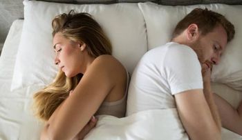 Mi mujer solo le gusta que le diga cosas groseras y ver pornografía. Qué hago