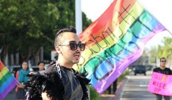 Aumentan ataques contra comunidad gay latina en NYC