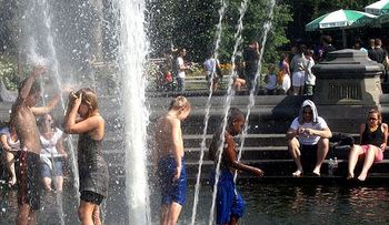Temperaturas seguirán calurosas en el país 