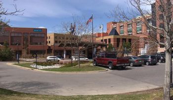 Pacientes de hospital en Denver podrían haber contraído VIH y Hepatitis por fallo en esterilización