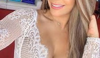 Sandra Berrocal y su impactante bronceado