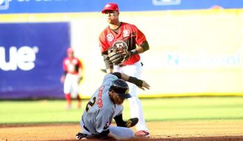 Águilas ganan noveno en linea del Round Robin, propinan cuarto revés corrido a los Leones
