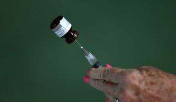 Vacuna contra el coronavirus está cerca, pero su costo será muy elevado, alerta experta