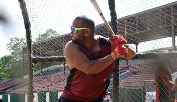 Juan Francisco (El Caballo Gigante) se presenta a entrenamientos con 15 libras menos
