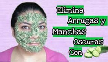 Tres pepinos y un coco de agua para eliminar manchas, pecas y arrugas