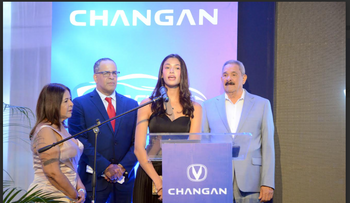 Auto Chang presenta modelos Changan 2027 en Santiago