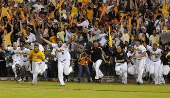 Aguilas buscan empatar en campeonato con Licey; Serie Final inicia este jueves 