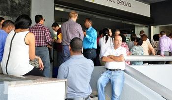 José Luis Santoro y Gabriel Arturo Jiménez Aray, ejecutivos Banco Peravia, huyen del país