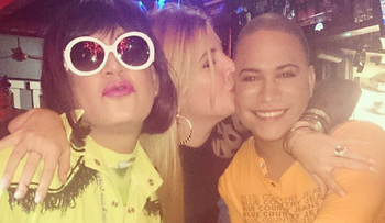 Famosos participan en â??Celebrities Karaokeâ?