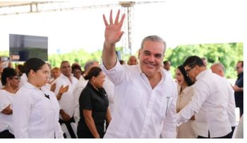 Abinader inaugurará nuevo recinto UASD, escuela y asfaltado de calles en Constanza