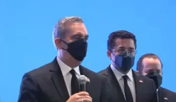 Abinader: altos niveles de vacunación y baja letalidad del covid permitieron recuperación del turismo en RD