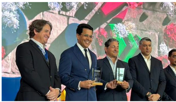 RD recibe siete reconocimientos turísticos internacionales