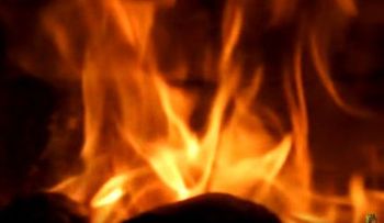 Un hombre le prende fuego a otro en una discusión por 2 mil pesos