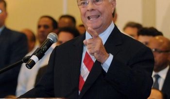 Hipólito Mejía reitera que terminó el mandato de Miguel en el PRD