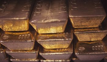 Registran un declive jamás visto en los depósitos de oro del banco de la Fed de Nueva York