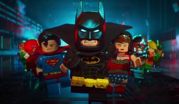En versión Lego, Batman aprende a vivir en familia y confronta al Joker