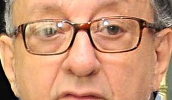 Fiscal despacha a Frank Reyes tras interrogarlo; artista dice todo fue aclarado