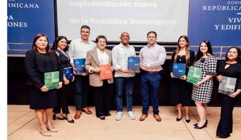 Bonilla presenta primer Código de Construcción RD