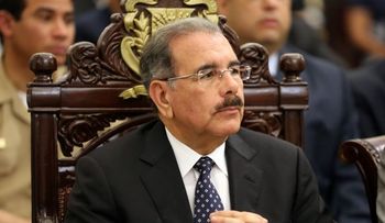 Ejecutivo ordena descentralización de servicios de salud