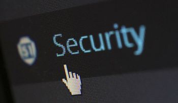 Internet, bajo un masivo ciberataque: Registran interrupciones en Twitter, PayPal, Netflix y Amazon