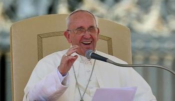 El papa pide a los países del G20 que eviten intervención de los EEUU en Siria