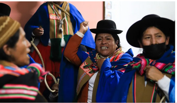 Mujeres indígenas bolivianas tienen altos niveles de mercurio