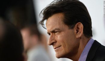 El capítulo más reciente de Charlie Sheen ha sido triste y tormentoso