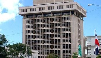 Precisiones comportamiento PIB per cápita y el Balance Comercial en la RD período 1970-2013